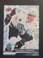 
              2023-24 Upper Deck Extended Outburst Parallels (List)
            