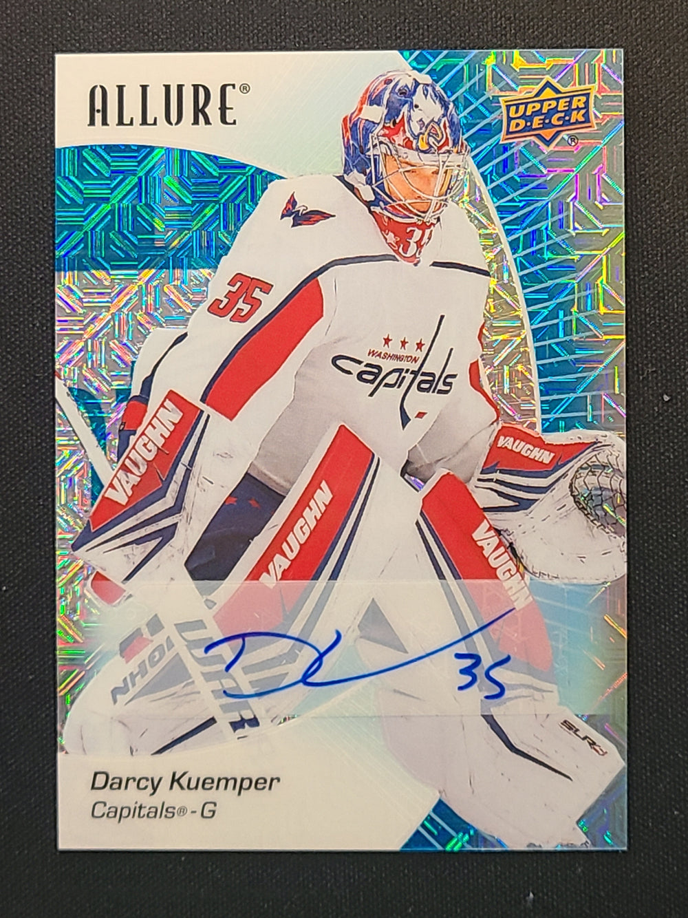 2023-24 Allure Blue Line Auto #45 Darcy Kuemper Washington Capitals 19/35