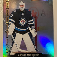 2020-21 Stature Gravitas #G-12 Connor Hellebuyck Winnipeg Jets